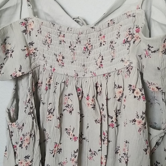 American eagle Gauze Girly green floral convertible tank medium - Picture 5 of 7